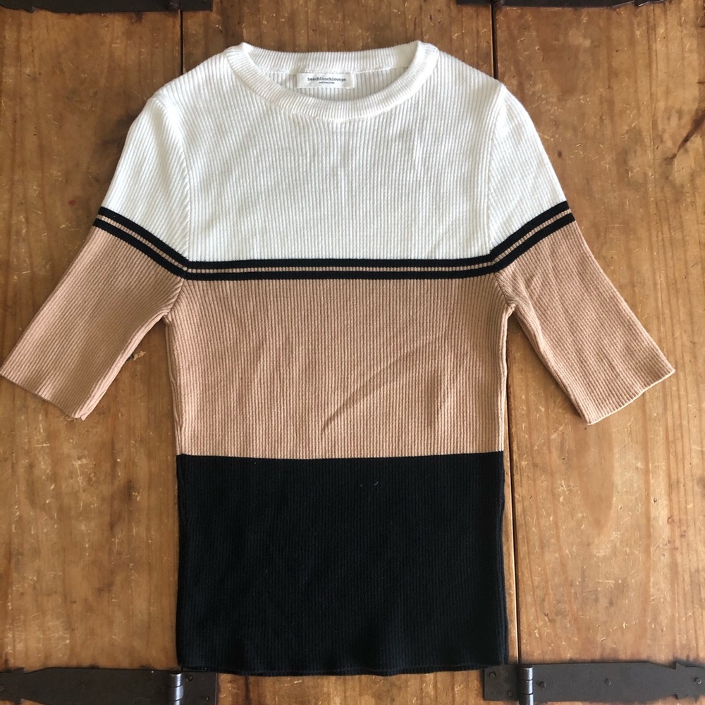 Neutral Color Block Top ($0 w Additional Purchase)